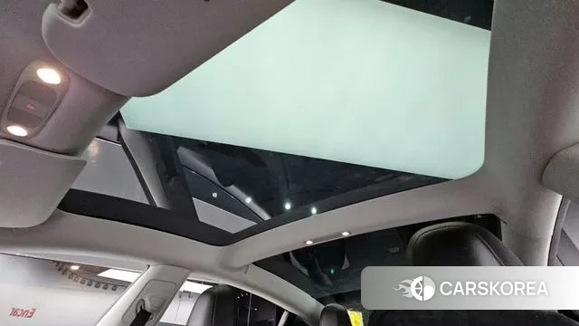 Tesla Model 3 id 3319028 из Кореи 9