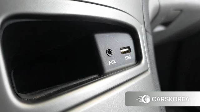 Hyundai The New Grand Starex id 4568487 из Кореи 9
