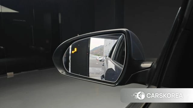 Hyundai Avante AD id 3861631 из Кореи 9