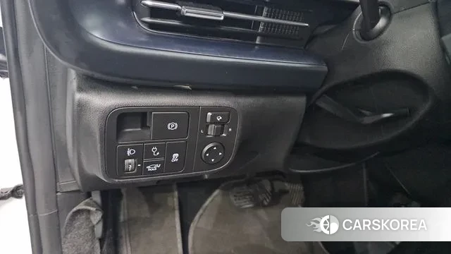 Hyundai Ionic 6 id 3711852 из Кореи 9