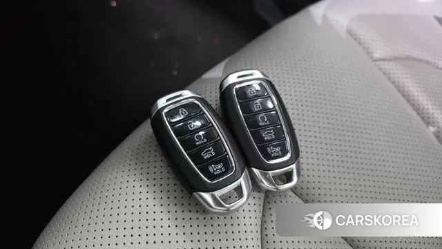 Hyundai Avante (CN7) id 3396113 из Кореи 9