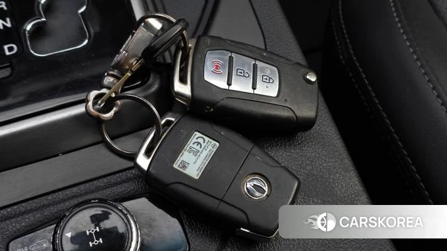 Ssangyong Rexton Sports id 4188406 из Кореи 9