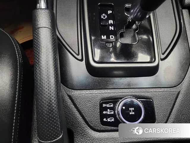 Ssangyong Rexton Sports id 3044401 из Кореи 9