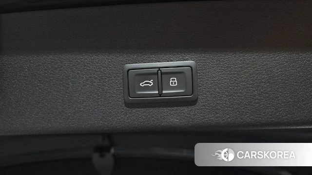 Audi e-Tron id 4249111 из Кореи 9