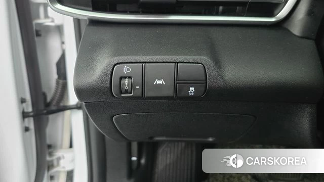 Hyundai Avante (CN7) id 3842874 из Кореи 9