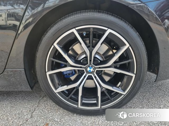 BMW 5 Series (G30) id 4360901 из Кореи 9