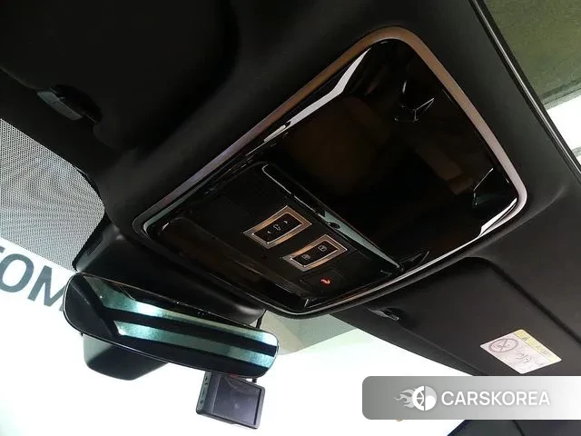 Land Rover Range Rover Velar id 3567664 из Кореи 9