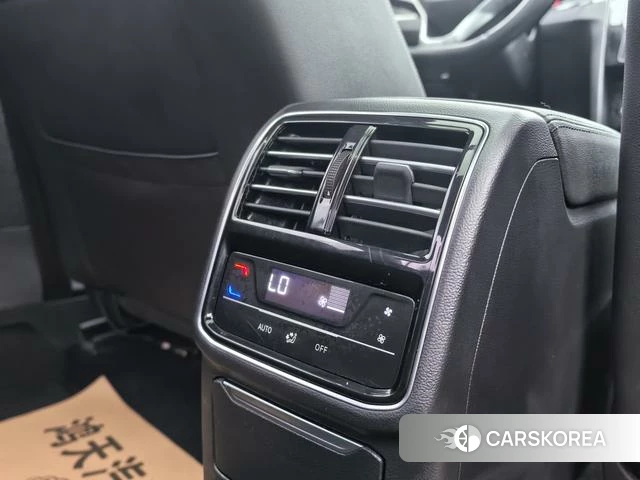 Volkswagen Magotan id 4275615 из Китая 9
