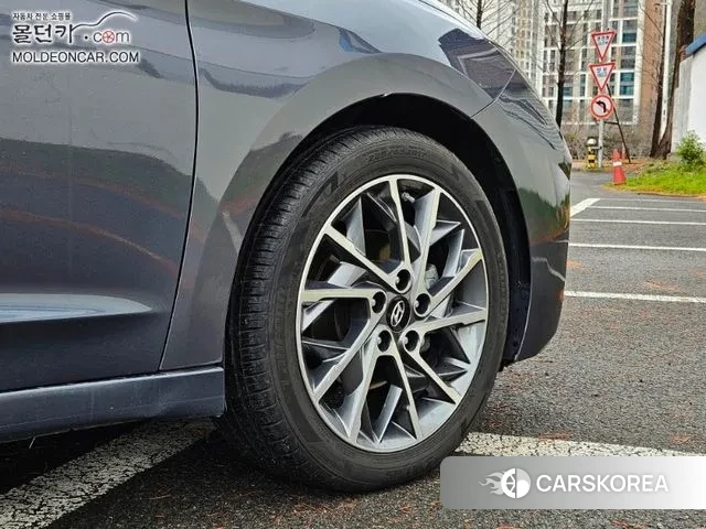 Hyundai The New Avante AD id 3526039 из Кореи 9