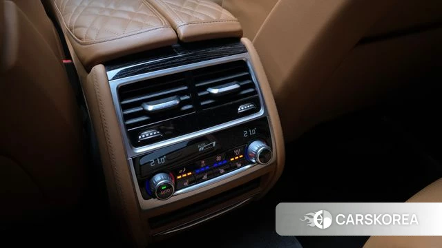 BMW 7 Series (G11) id 4534750 из Кореи 9
