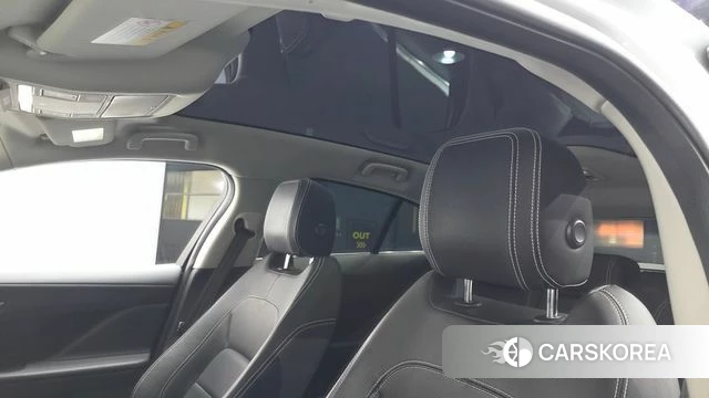 Jaguar I-PACE id 4324745 из Кореи 9
