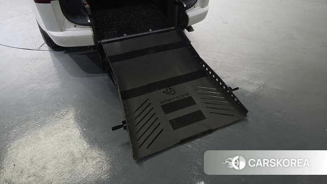 Hyundai Staria id 3871369 из Кореи 9