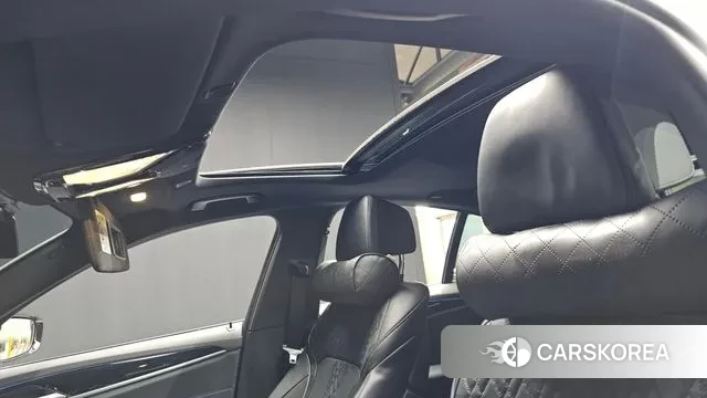 BMW 5 Series (G30) id 3453329 из Кореи 9