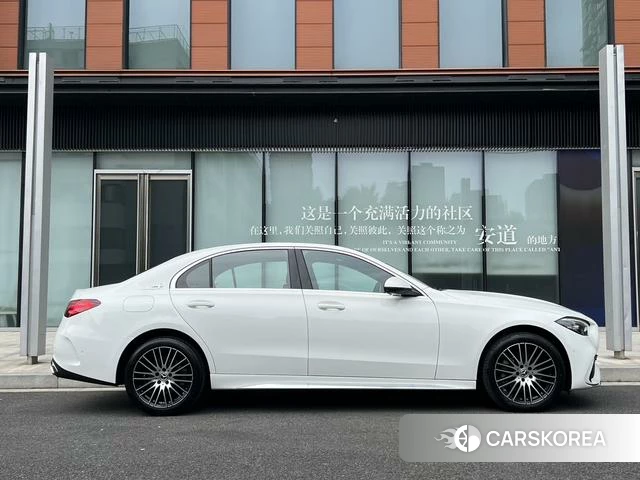Mercedes-Benz Class C id 3968844 из Китая 9