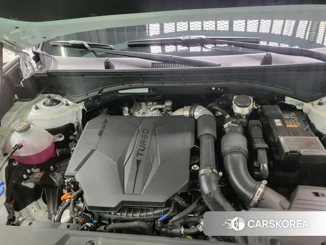 Hyundai Santa Fe (MX5) id 3750895 из Кореи 9