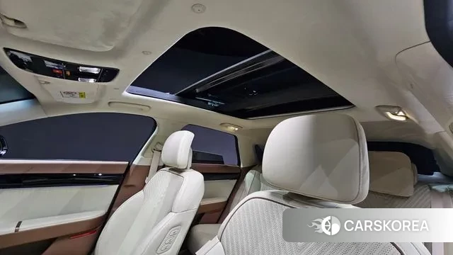 Hyundai Grandeur Hybrid (GN7) id 3457491 из Кореи 9