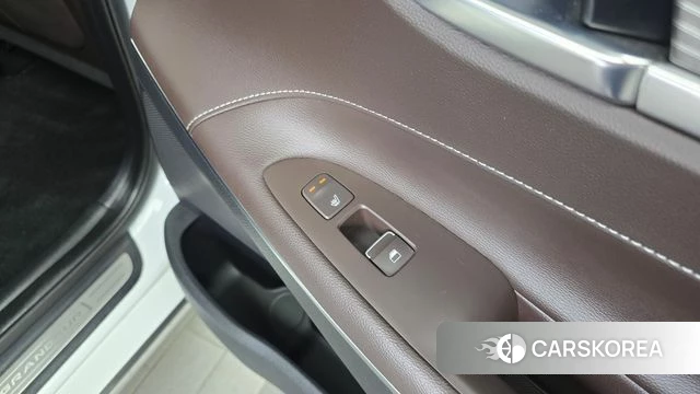 Hyundai Grandeur IG Hybrid id 4595474 из Кореи 9