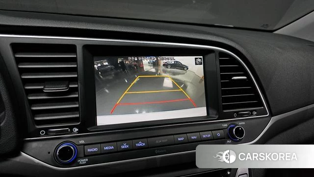 Hyundai Avante AD id 3796169 из Кореи 9