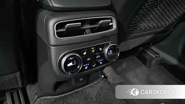 Genesis GV70 id 4775437 из Кореи 9