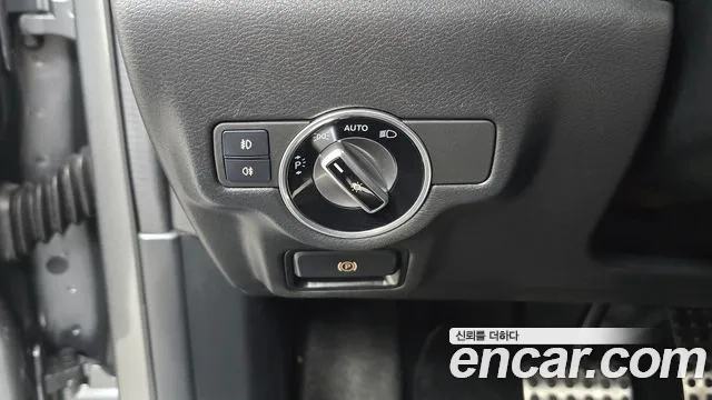 Infiniti Q30 id 2907866 из Кореи 9