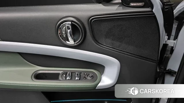 Mini Cooper S Countryman id 3011705 из Кореи 9