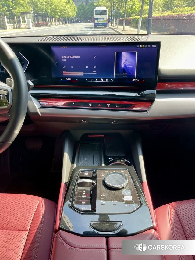 BMW 5 series id 4275241 из Китая 9