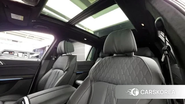 BMW X7 (G07) id 3695994 из Кореи 9