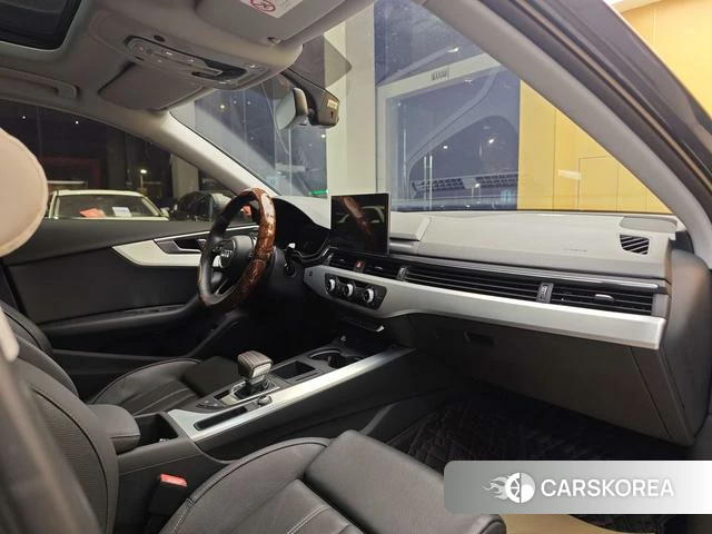 Audi A4L id 4277295 из Китая 9