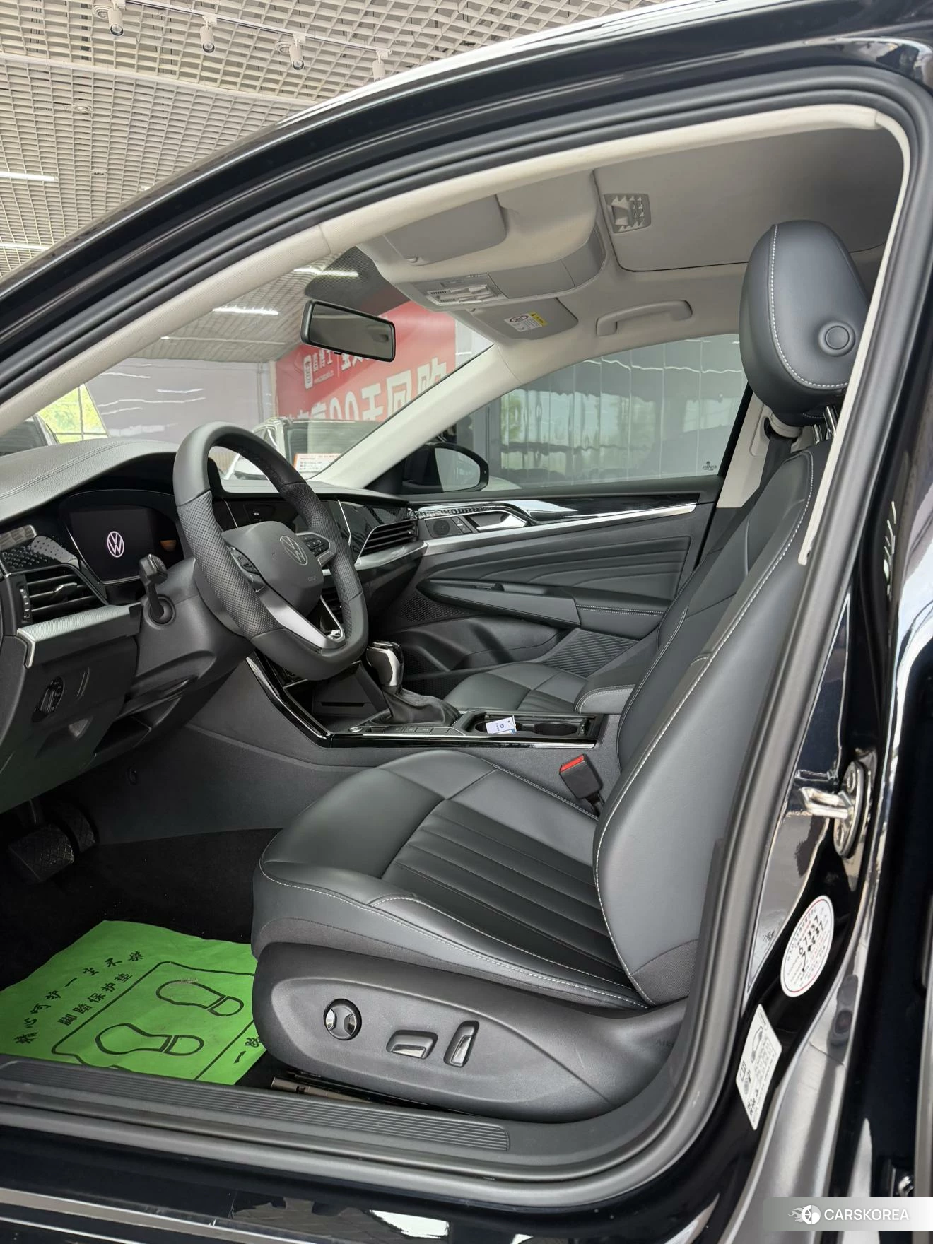Volkswagen Passat id 4514877 из Китая 9