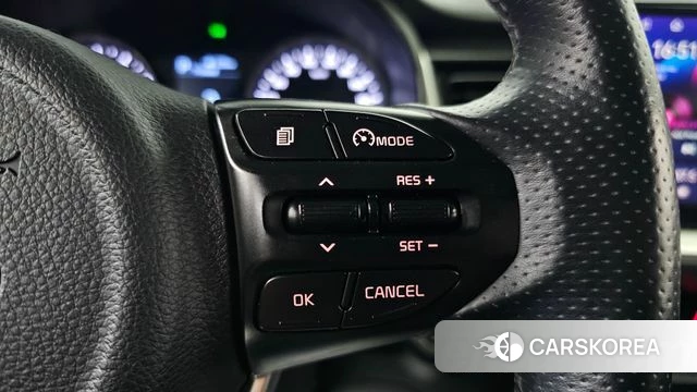 Kia Stonic id 4543218 из Кореи 9