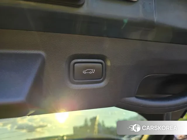 Hyundai Ionic 5 id 3098138 из Кореи 9