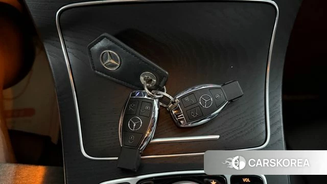 Mercedes-Benz GLC-Class X253 id 4459125 из Кореи 9