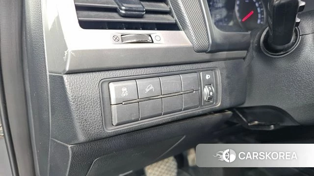 Ssangyong Rexton Sports id 4647674 из Кореи 9