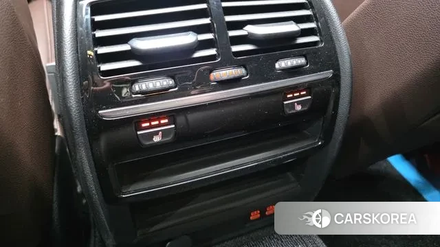 BMW 5 Series (G30) id 3449049 из Кореи 9