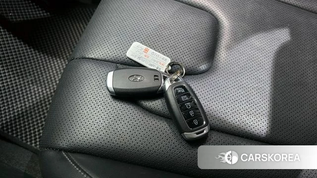 Hyundai Avante (CN7) id 4283986 из Кореи 9