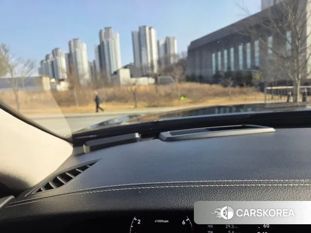 Genesis G90 id 3754386 из Кореи 9