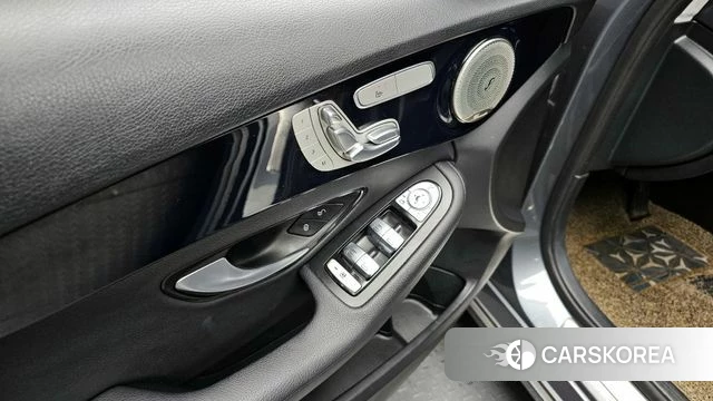 Mercedes-Benz C-Class W205 id 3834288 из Кореи 9