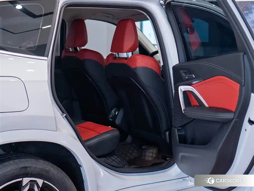 BMW X1 id 4664623 из Китая 9