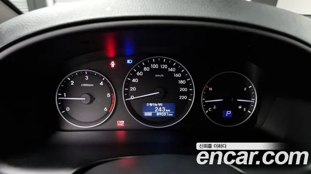 Hyundai The New Grand Starex id 2541598 из Кореи 9