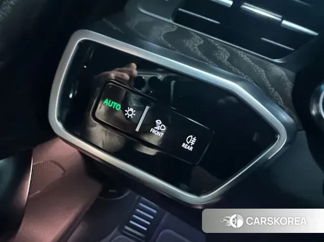 Audi A6 (C8) id 3098114 из Кореи 9