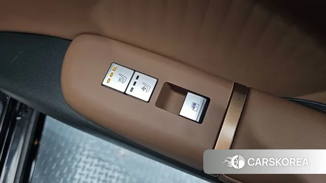 Hyundai Grandeur (GN7) id 3512114 из Кореи 9