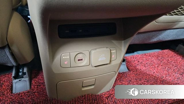 Kia All New Carnival id 4543671 из Кореи 9
