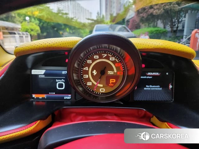 Ferrari 812 Superfast id 4496812 из Кореи 9