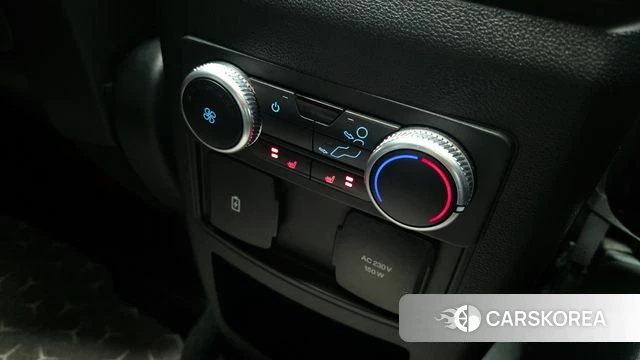 Ford Explorer 6th Generation id 3813770 из Кореи 9