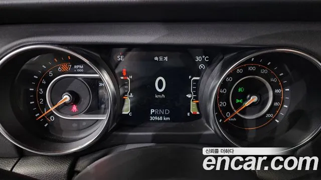 Jeep Wrangler (JL) id 2645850 из Кореи 9