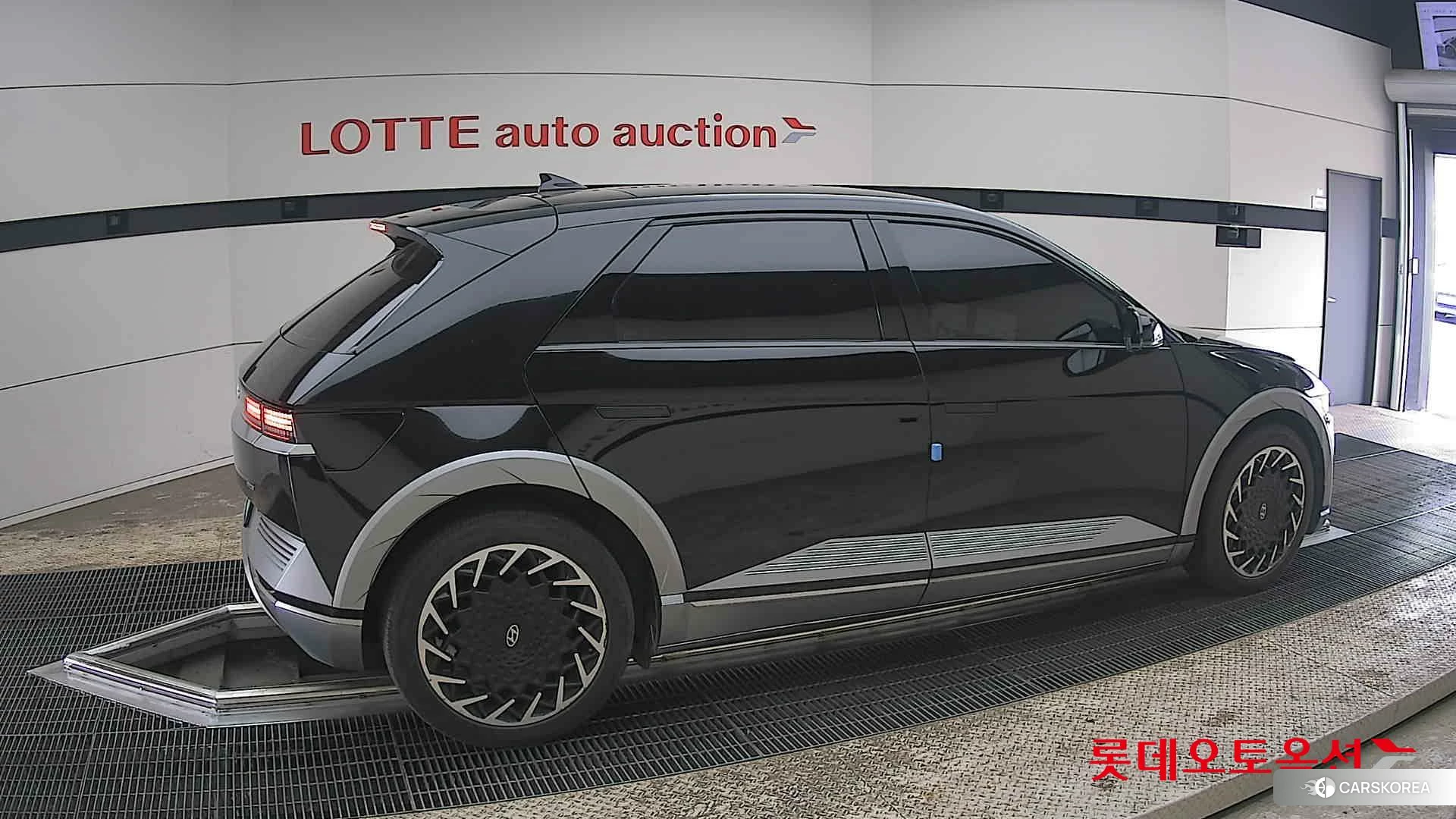 Hyundai IONIQ 5 id 3888323 из Кореи 9