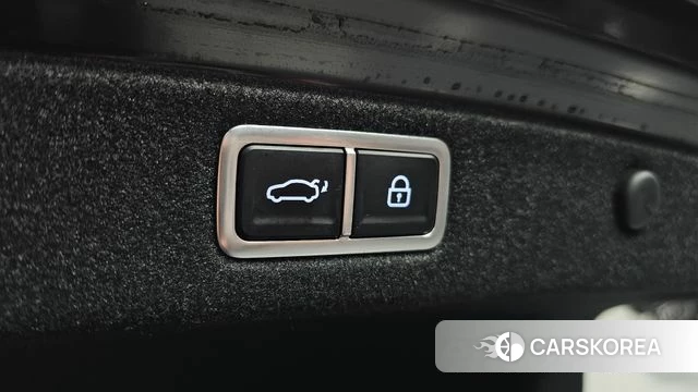Hyundai Grandeur (GN7) id 4481062 из Кореи 9