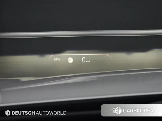 BMW 7 Series (G70) id 3539089 из Кореи 9