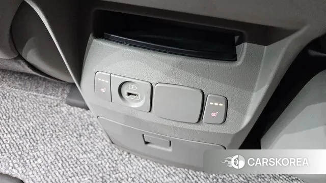 Kia The New Carnival id 3748187 из Кореи 9