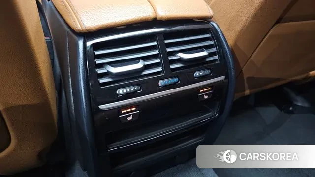 BMW 5 Series (G30) id 3608180 из Кореи 9